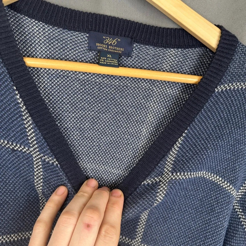 Brooks Brothers 346 Mens XL Blue Windowpane Cotton Cashmere V-Neck Sweater